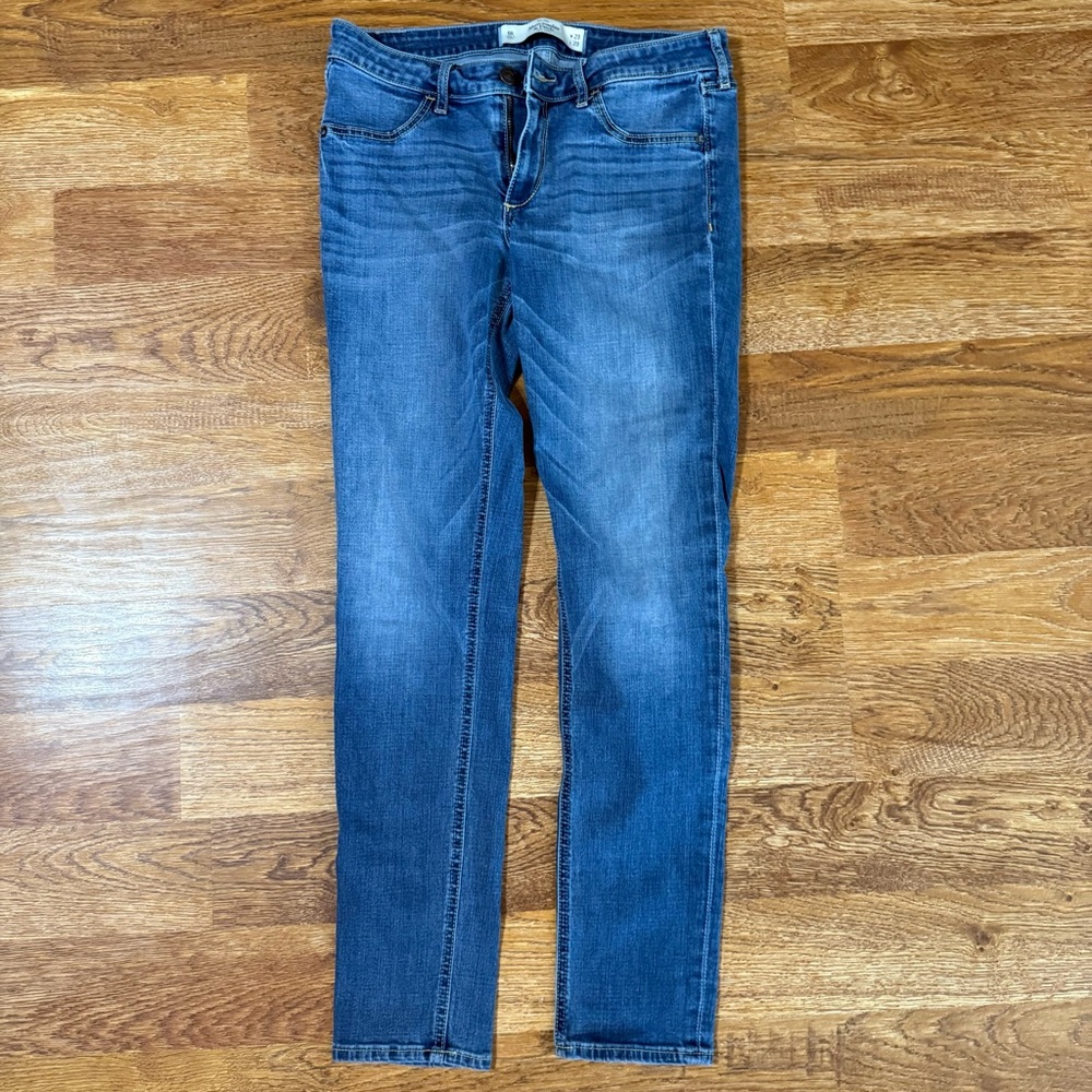 Abercrombie & Fitch Women's Skinny Jeans - Dark Blue